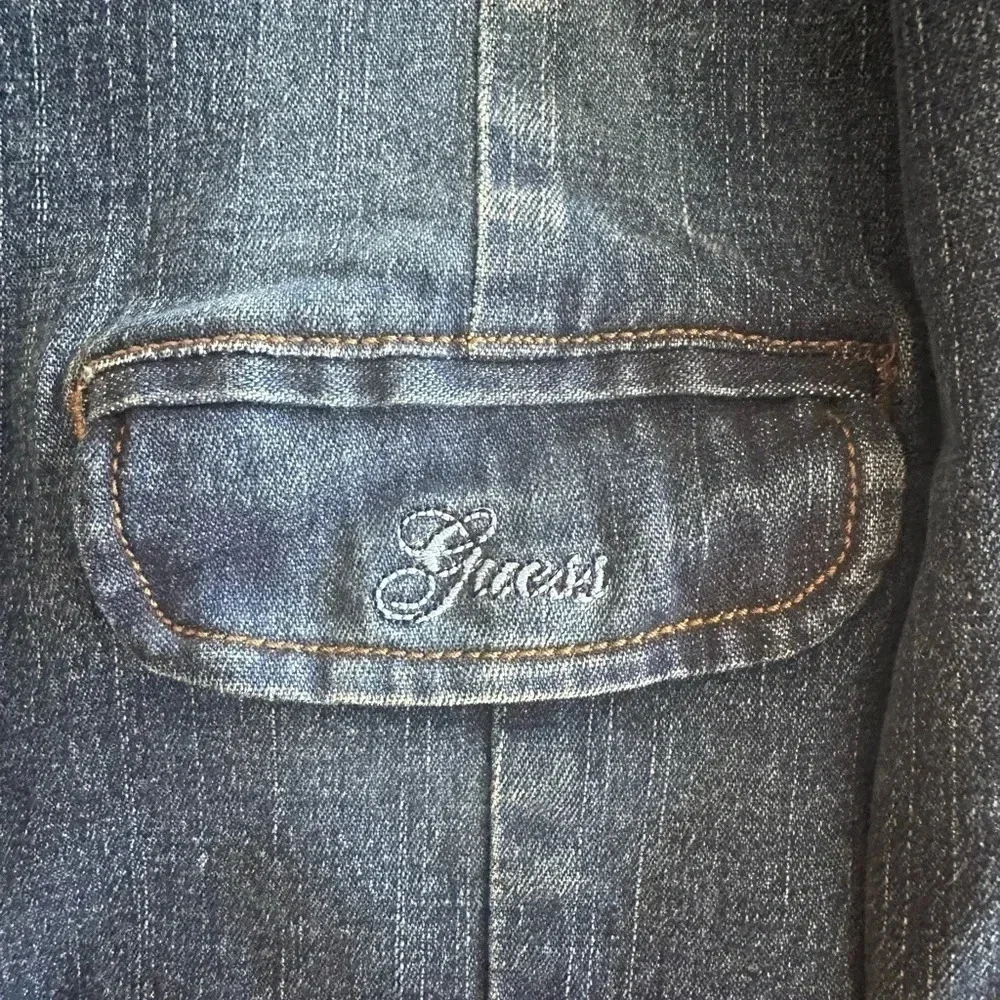 Guess Girls Y2K Embroidered Denim Jacket Blazer Style Size Medium 10-12